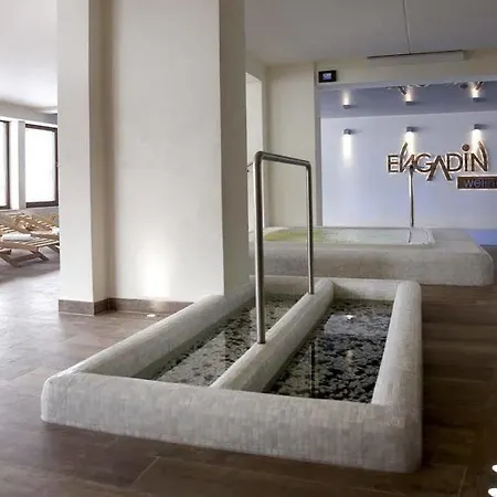 Engadin Apartment *